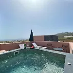 Golden Moments Luxury Stone B *