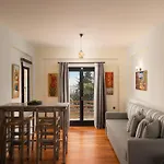Golden Moments Luxury Stone B Villa