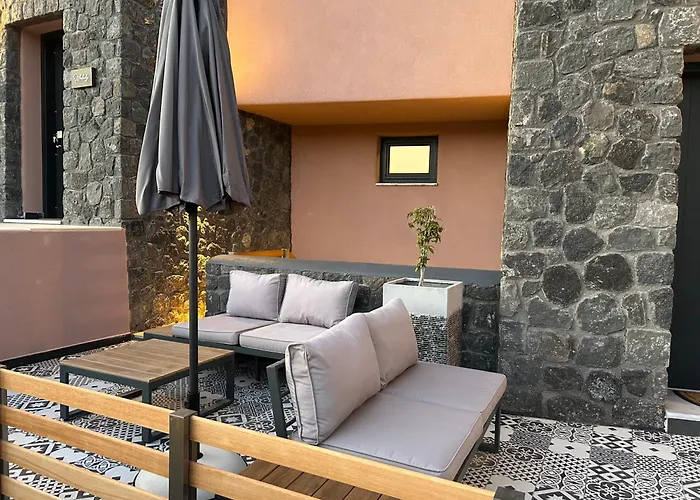 Golden Moments Luxury Stone B Vila