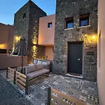 Golden Moments Luxury Stone B Villa