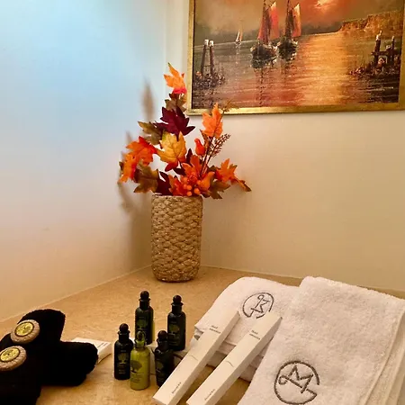 Villa Golden Moments Luxury Stone B *