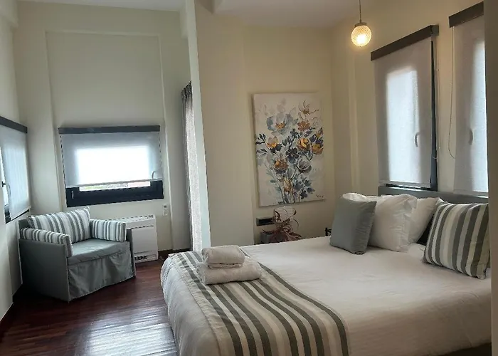 Golden Moments Luxury Stone B